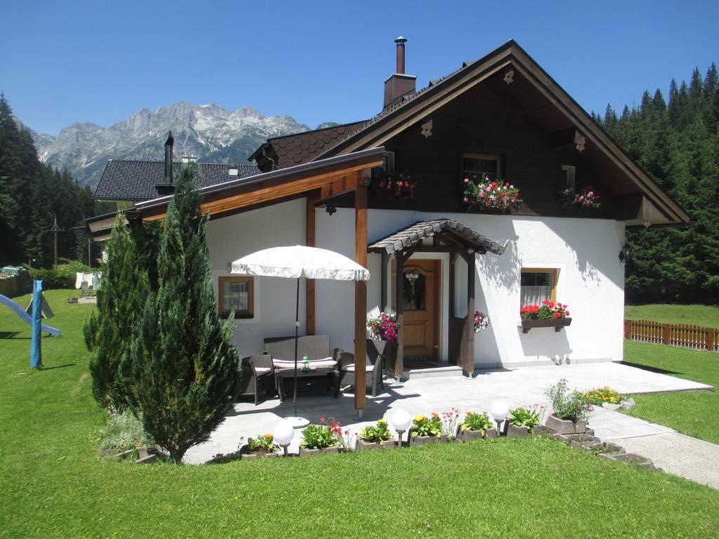 Ferienhaus Schwarzenbacher Лунгёц Номер фото