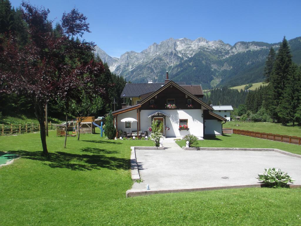 Ferienhaus Schwarzenbacher Лунгёц Экстерьер фото